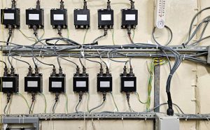 Efficient industrial automation junction and cable network enabling factory operations